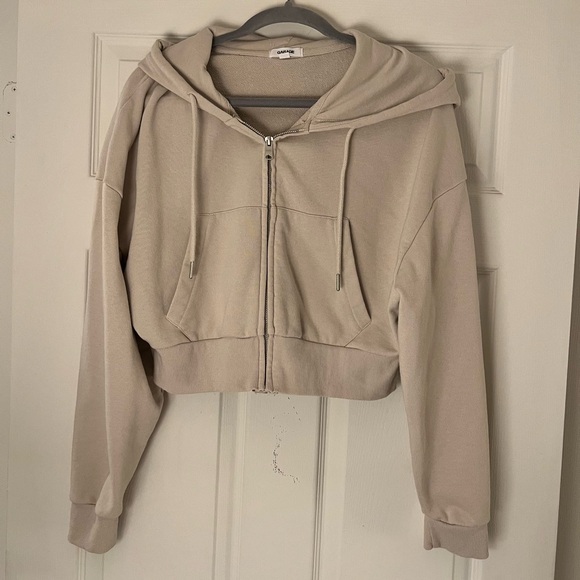 Garage Tops - Garage Cropped Cream Hooded Sweatshirt Medium